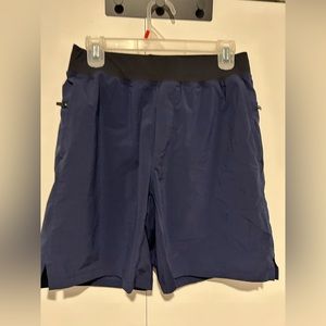 Fabletics Mens Funamental Short Size Medium 7 Inch Inseam Navy Blue